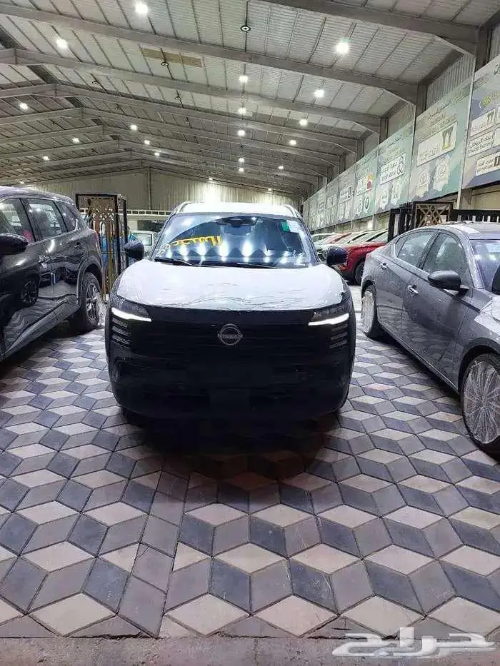 نيسان كيكس نص فل SV موديل 2025 اقساط 3