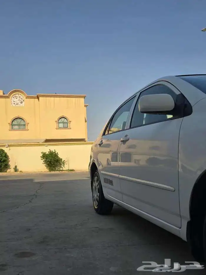 كورولا مخزن 2002 سعودي 1.8لتر خالي من الرش 14