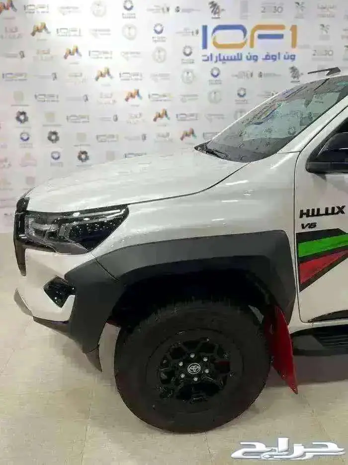 V6 هايلكس - NEW - 2025 2