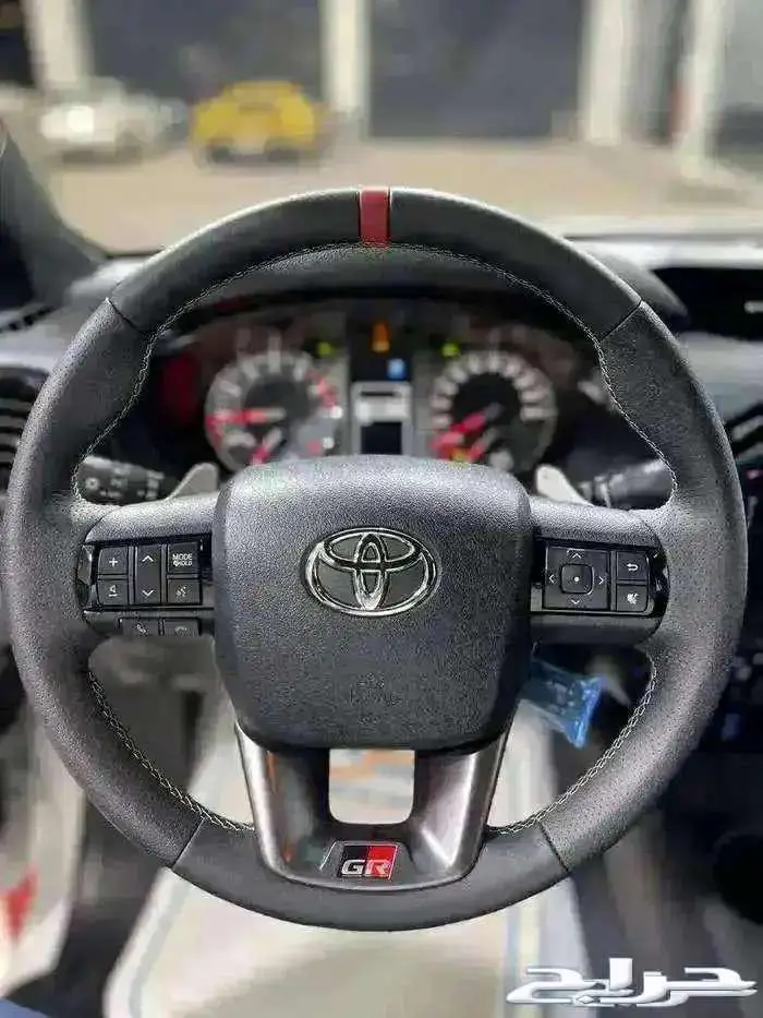 V6 هايلكس - NEW - 2025 10