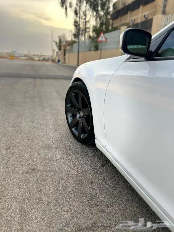 كرايزلر كت srt 2013 2