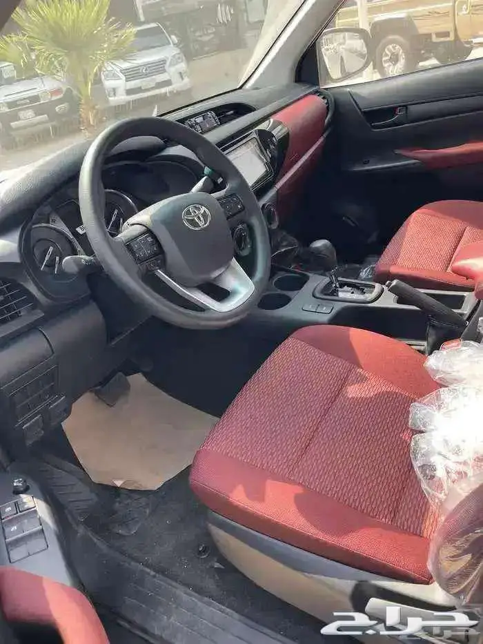 هايلوكس توماتيك بنزين 2025 بريمي كاش واقساط 9