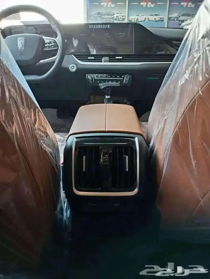 بيستون FAW B70 فخامة أوروبية بسعر صيني 5