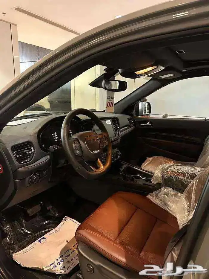 دودج دورانجو جي تي نايت اديشن 2025 4