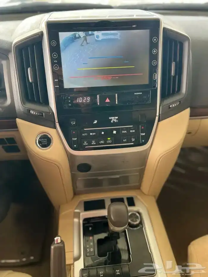 تويوتا لاندكروزر 2016 سعودي فل كامل ماشي 153 الف 7