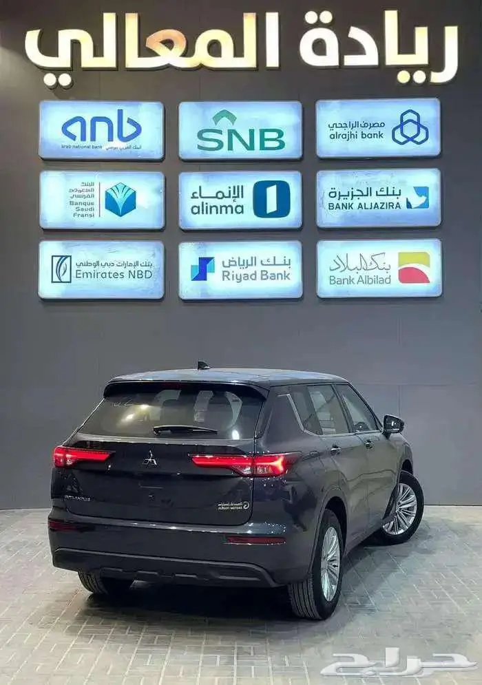 ميتسوبيشي اوتلاندر ستاندر 5 مقاعد بدون دبل 2025 اقساط 2