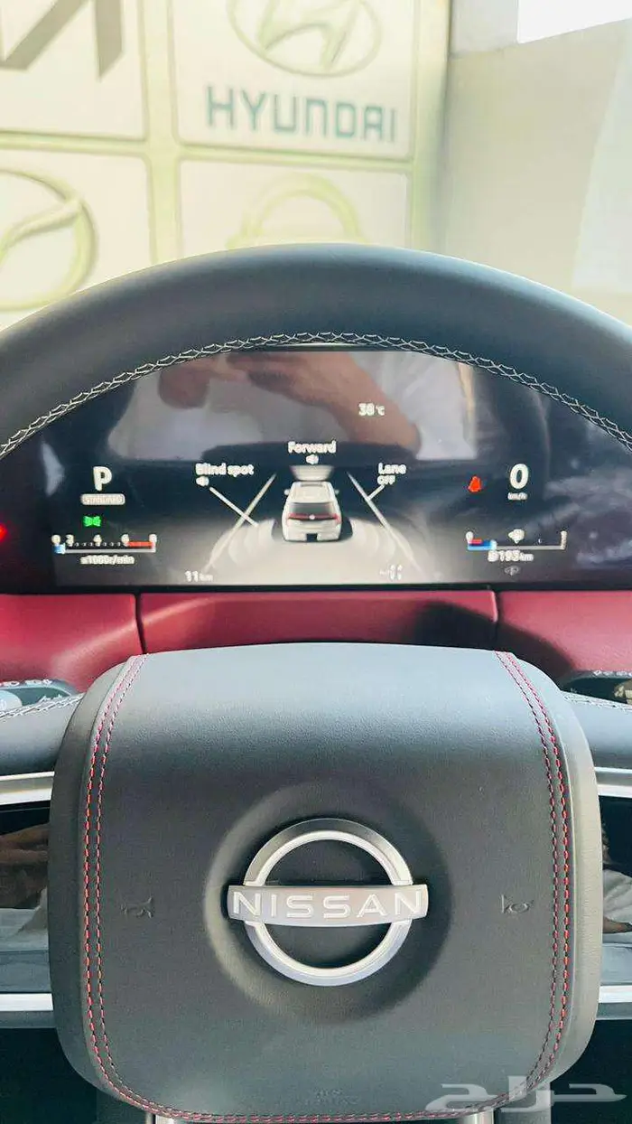 باترول بلاتنيوم توين تيربو 2026 ابيض سقف اسود 8