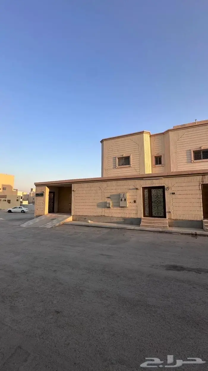 فيلا للبيع حي البديعة موقع مميز 2