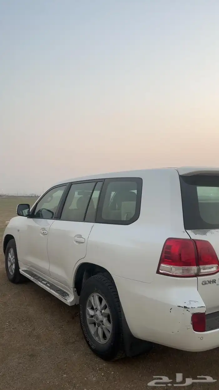 جيب لاند كروزر 8 سلندر GXR 2009 14