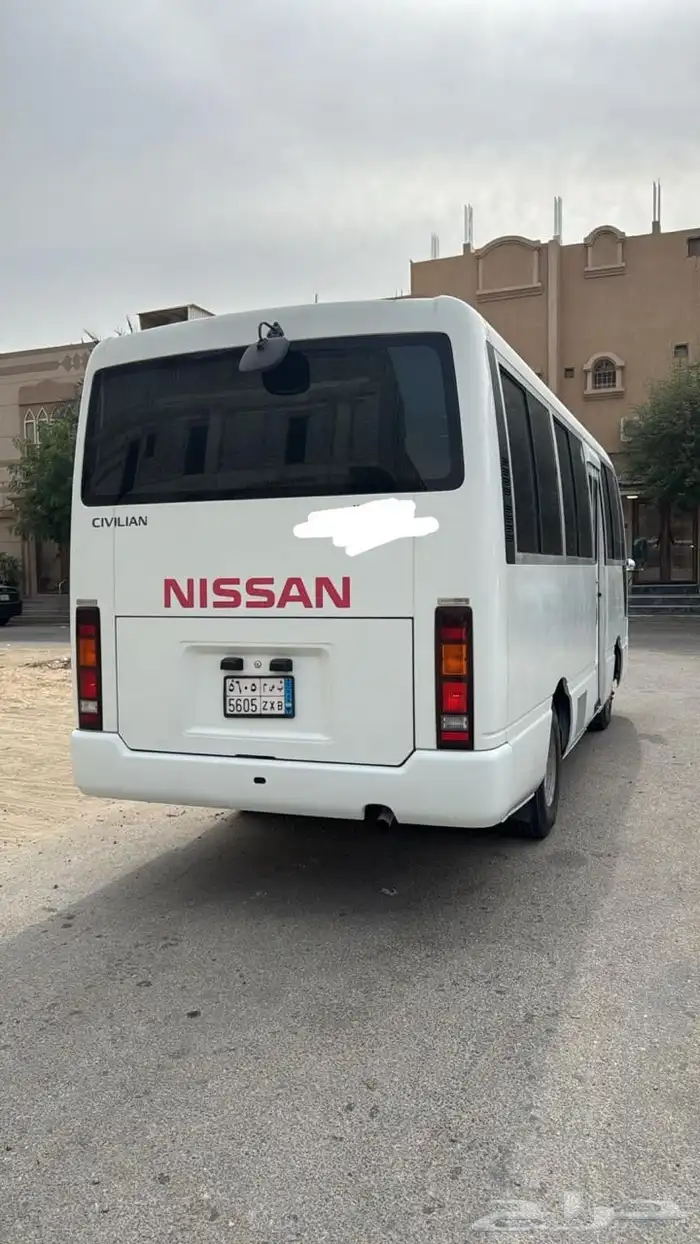 باص نيسان 24 راكب 0