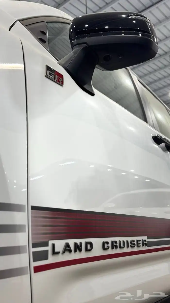 تويوتا لاندكروزر GR 2025 5