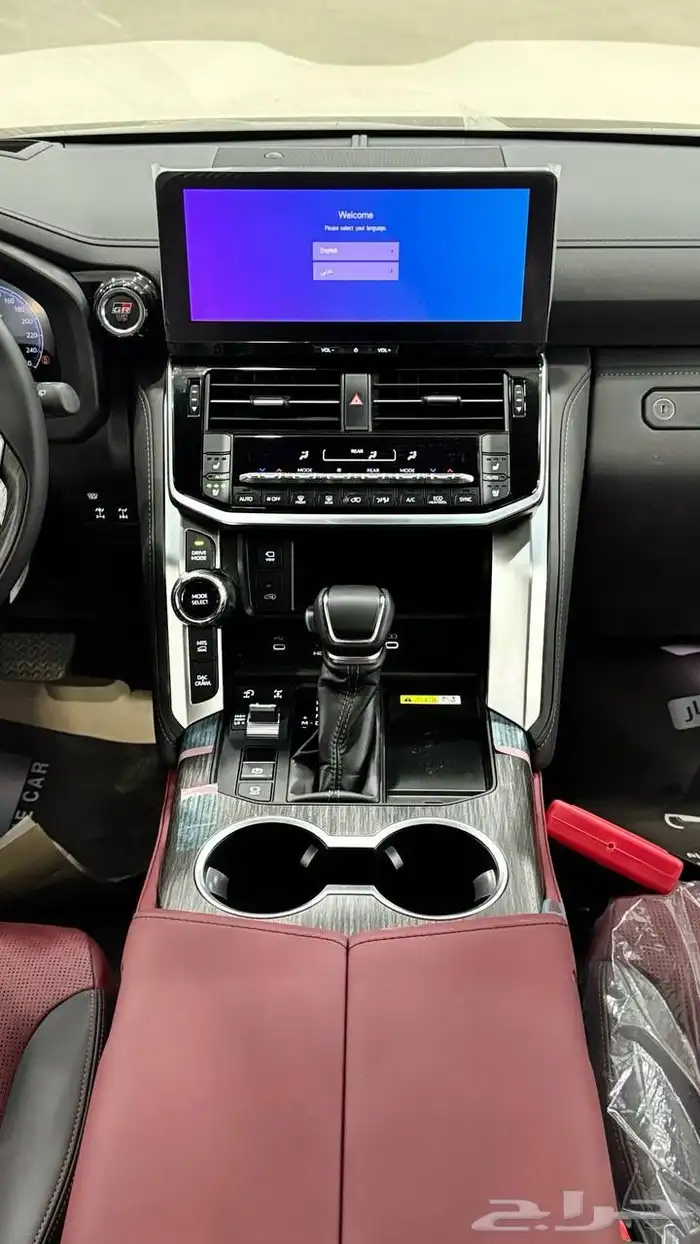 تويوتا لاندكروزر GR 2025 16