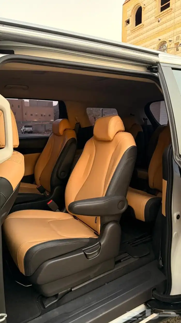 كيا كارنيفال 2021 ( ديزل ) فل كامل 11