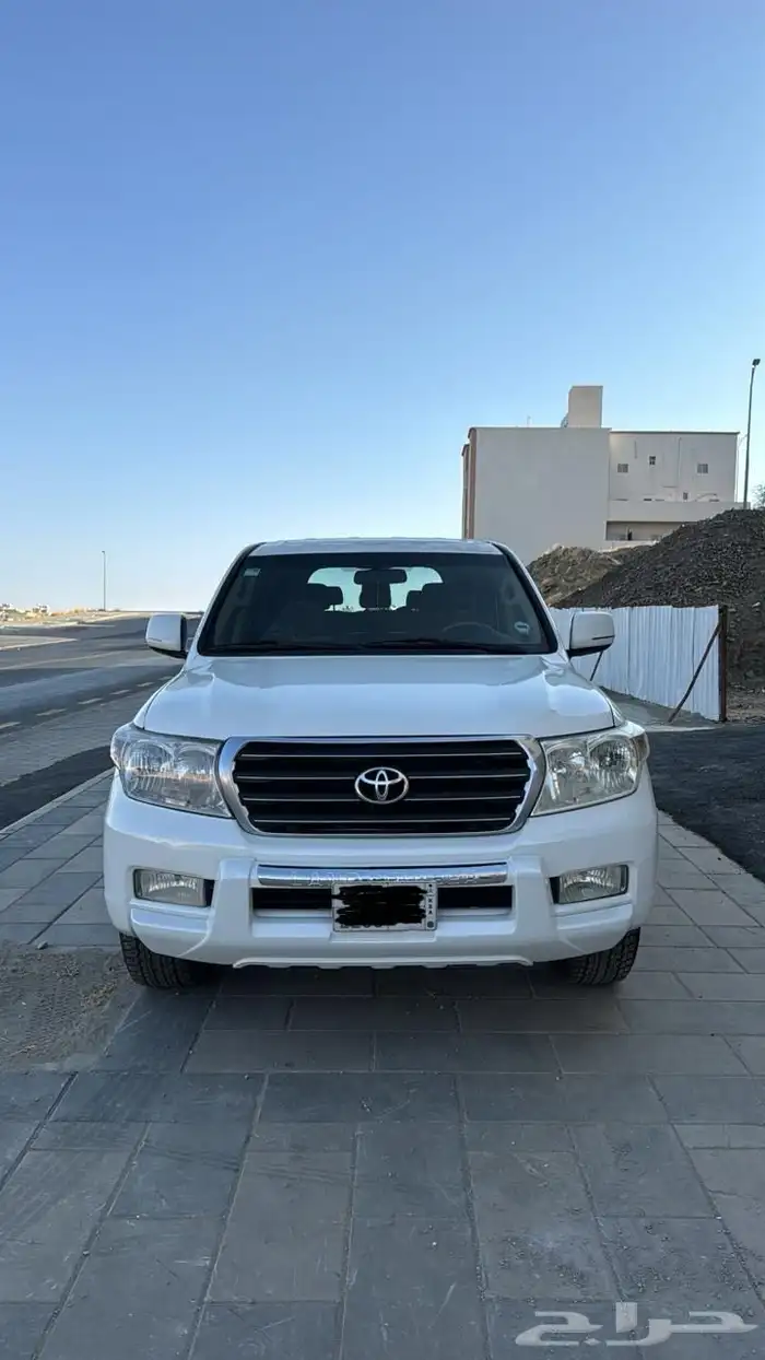 لاندكروزر 2008 1