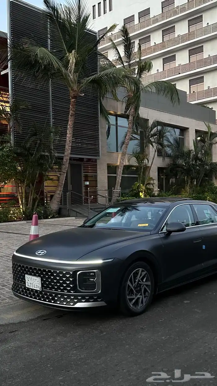 ازيرا للتقبيل موديل 2025 0