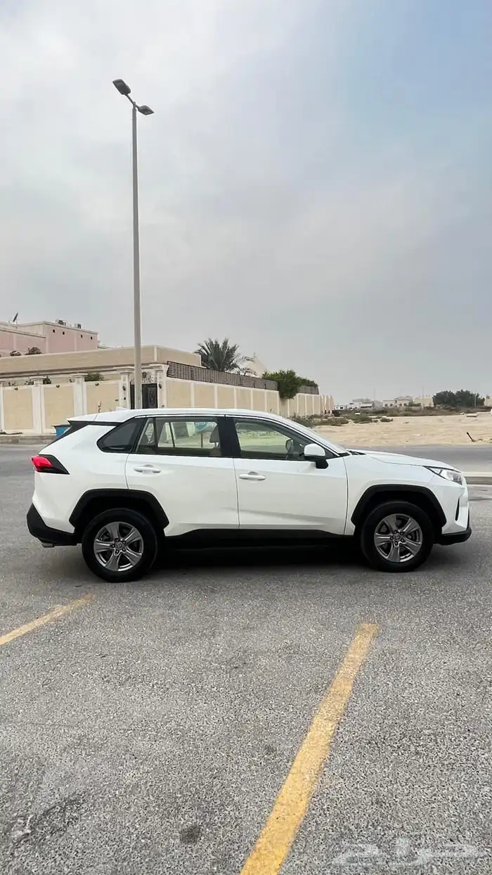 تويوتا راف فور 4