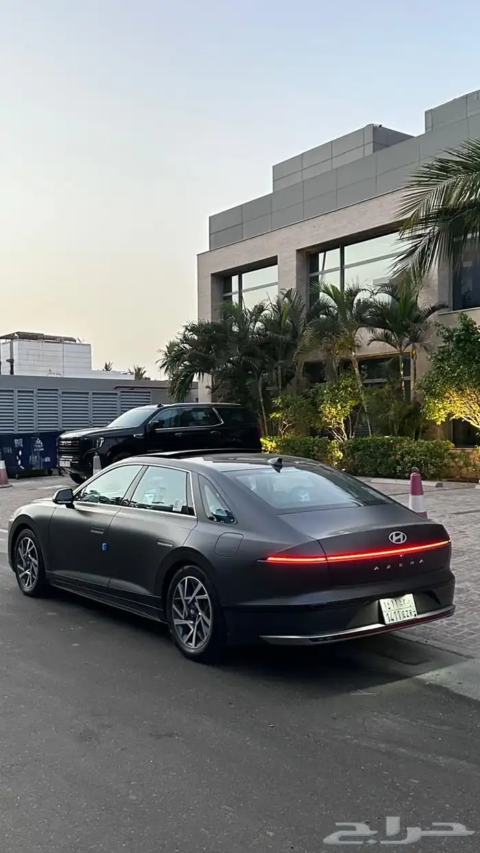 ازيرا للتقبيل موديل 2025 4