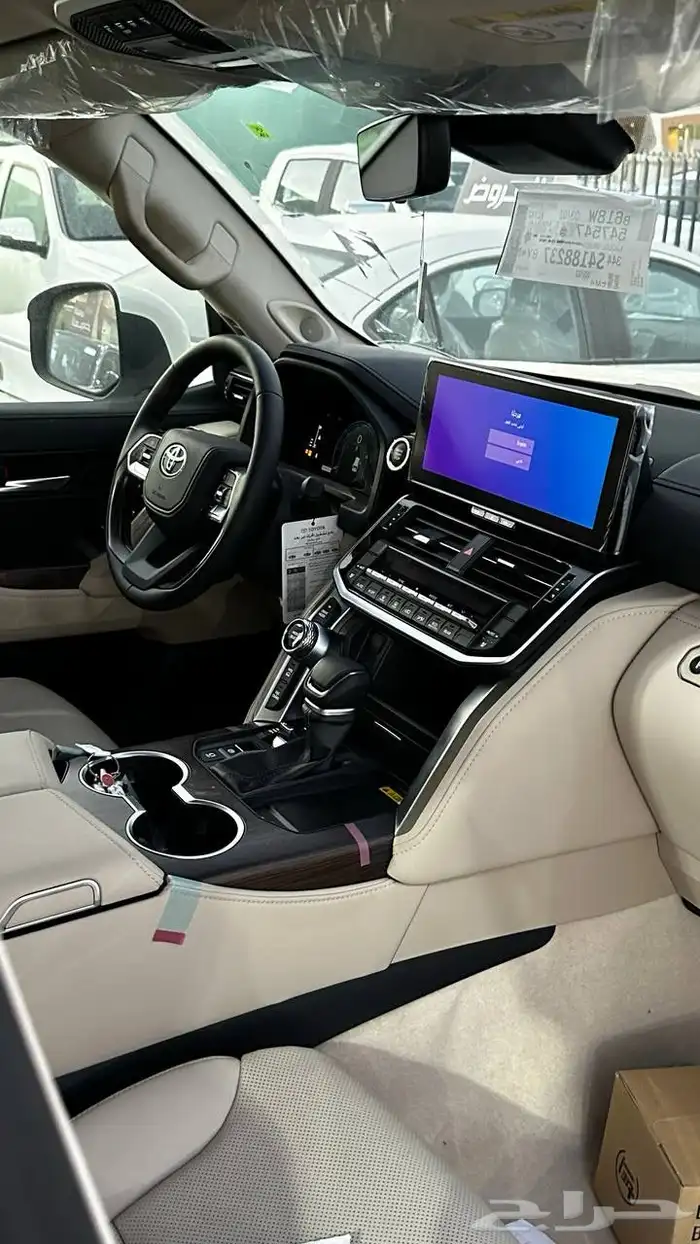 جكسار S 2025 لدى شركة عبدالمجيد الخضر للسيارات 7