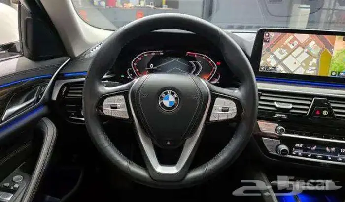 520I BMW موديل 2021 ممشي 58200 8