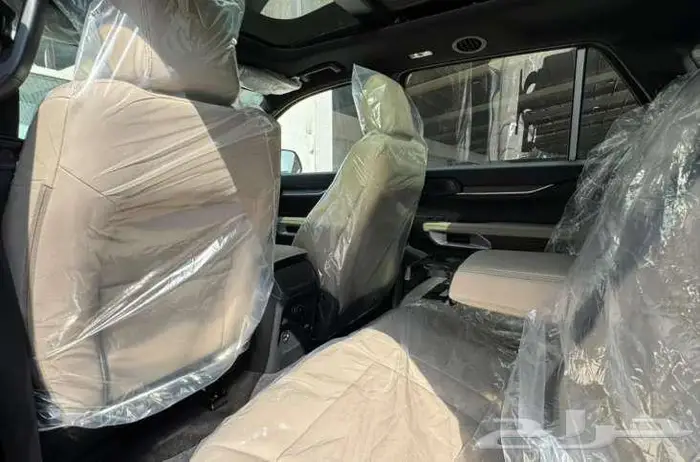 فورد ايفرست 2025 فل كامل ليمتد ( كاش - اقساط ) . 13