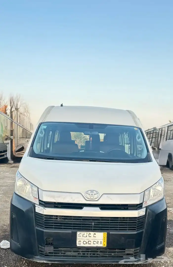 اجار باصات كوستر وهايس موديلات حديثه مع السائق في الرياض 8