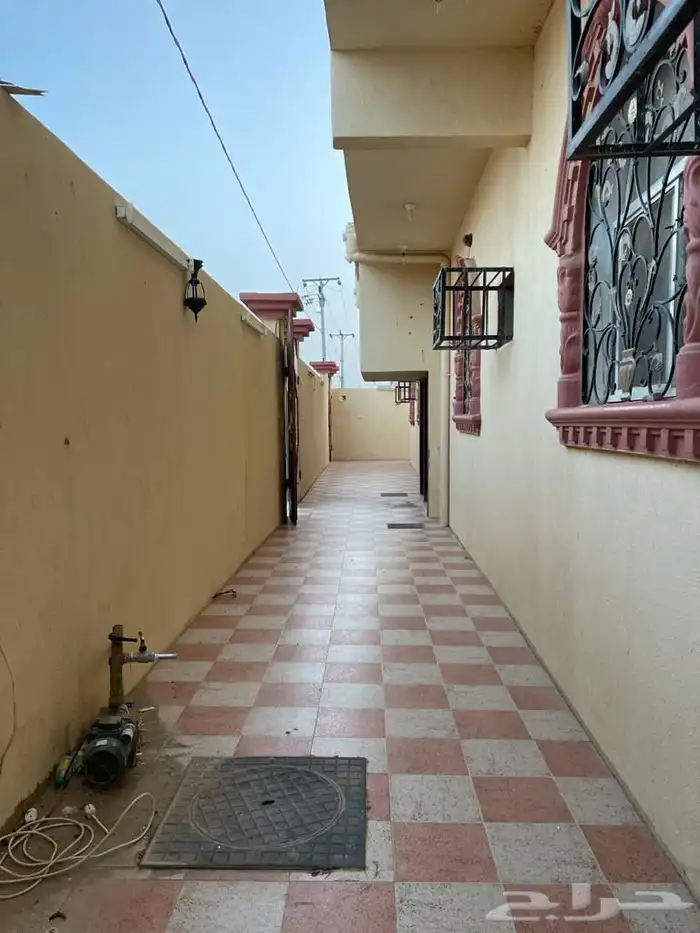 عماره للبيع تربة البقوم حي الخالديه 3