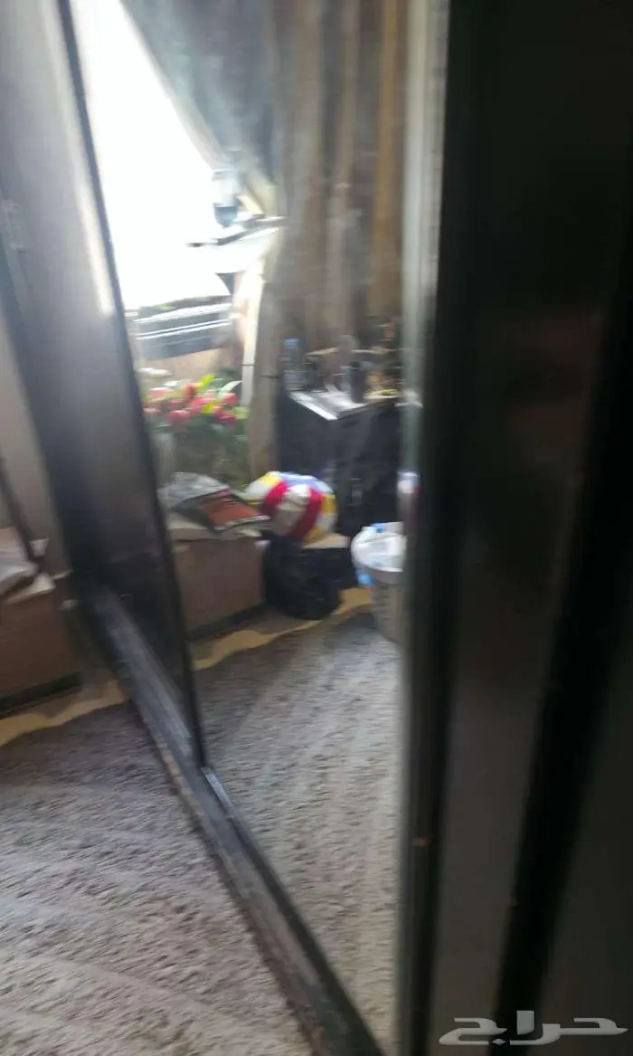 دولاب ستائر مراية 11