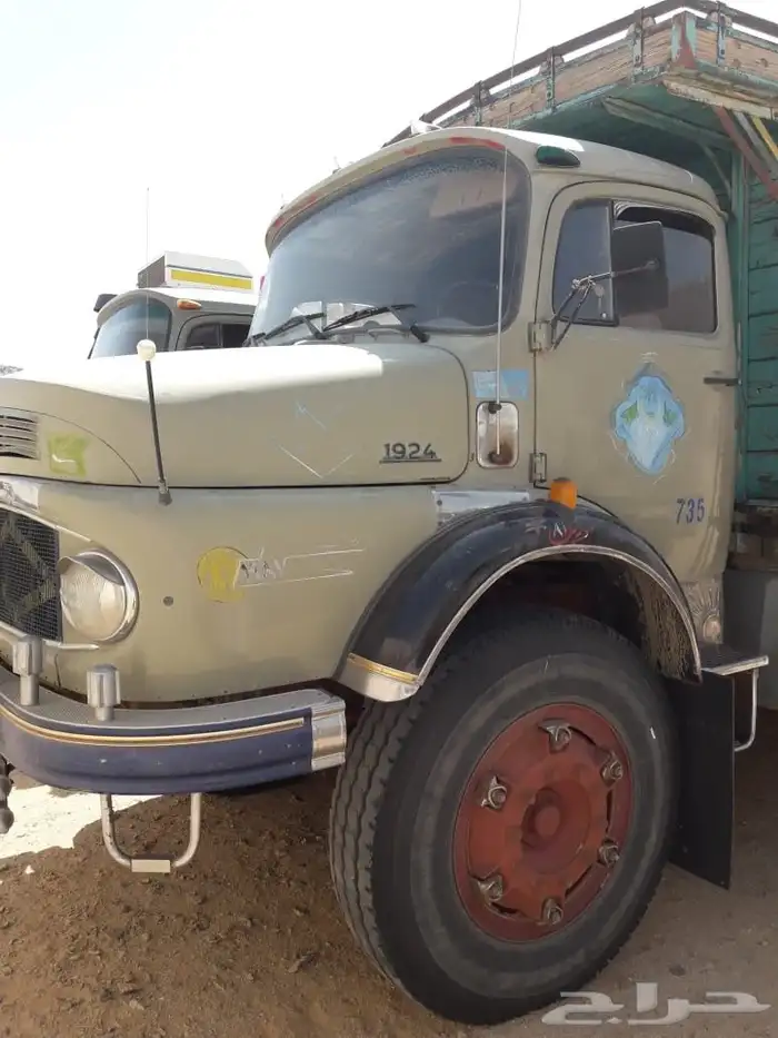 عايدي 81 مخزن منوه مستخدم ماشي 80الف 0