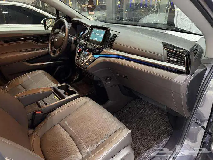 هوندا - اوديسي ايليت فل كامل - 2022 elite 18