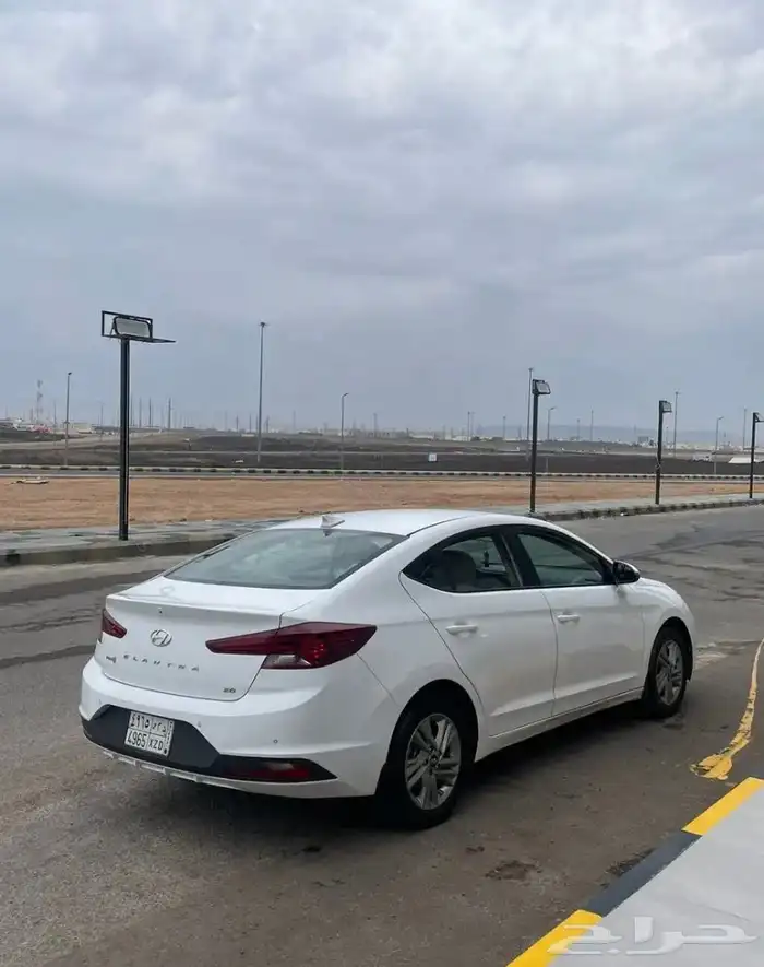 تم البيع خارج الموقع الله ييارك للبايع والمشتري 4