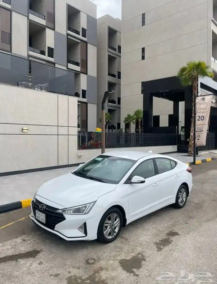 تم البيع خارج الموقع الله ييارك للبايع والمشتري 1