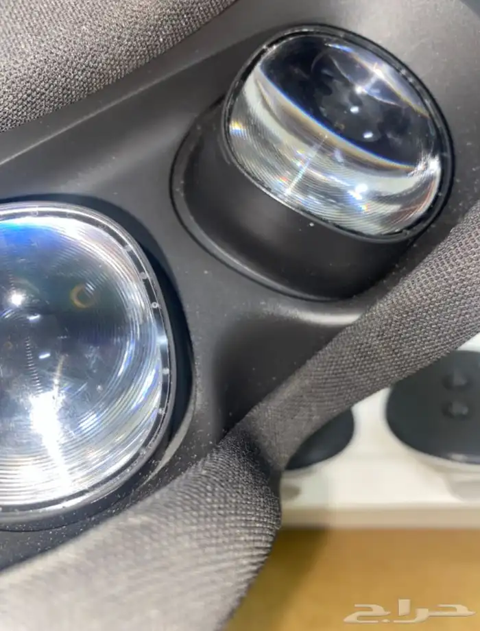 VRنظاره واقع افتراضي ميتا كويست 2