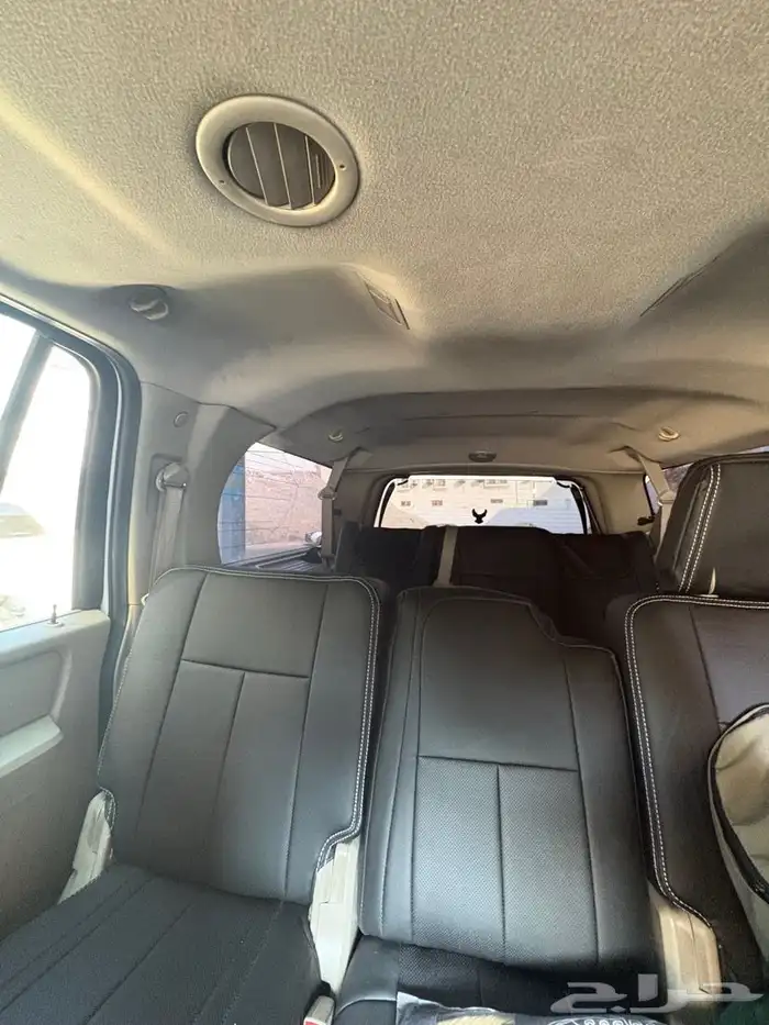 فورد اكسبديشن 8