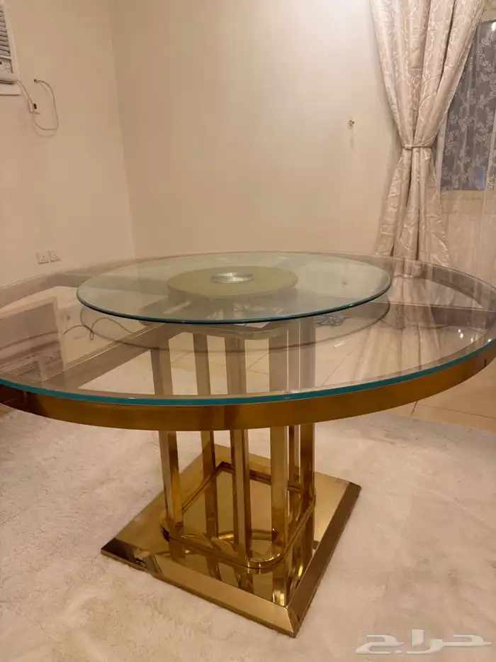 طاولة للبيع 0