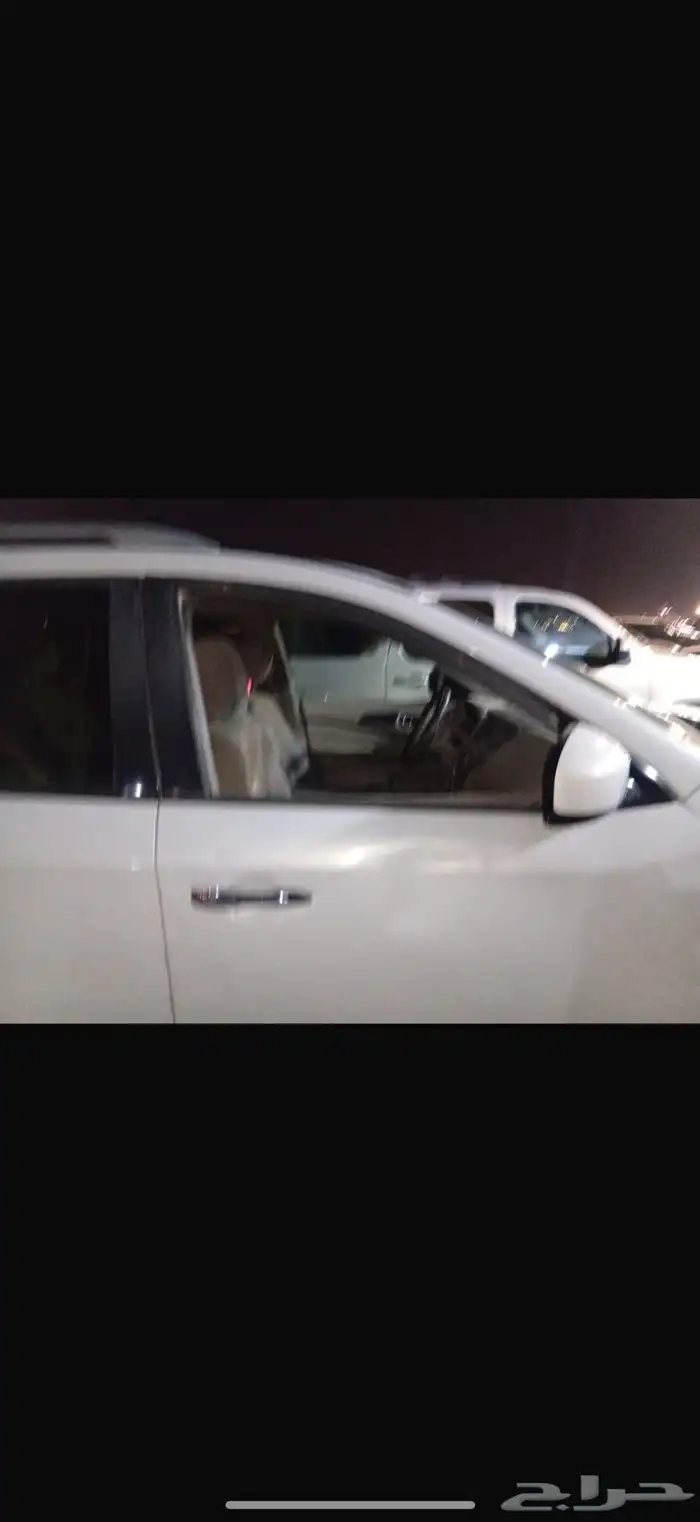 سيارةباتفندر نيسان للبيع 4