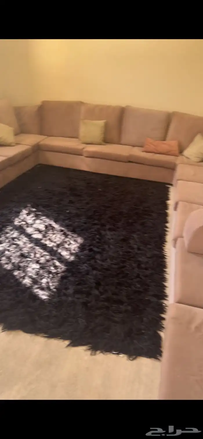 كنب تقريبا  4ف6 0