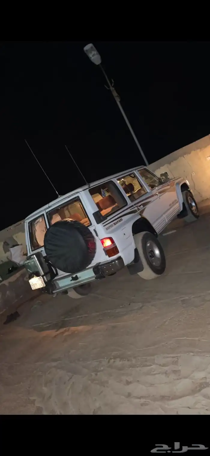 للبيع جيب نيسان 4