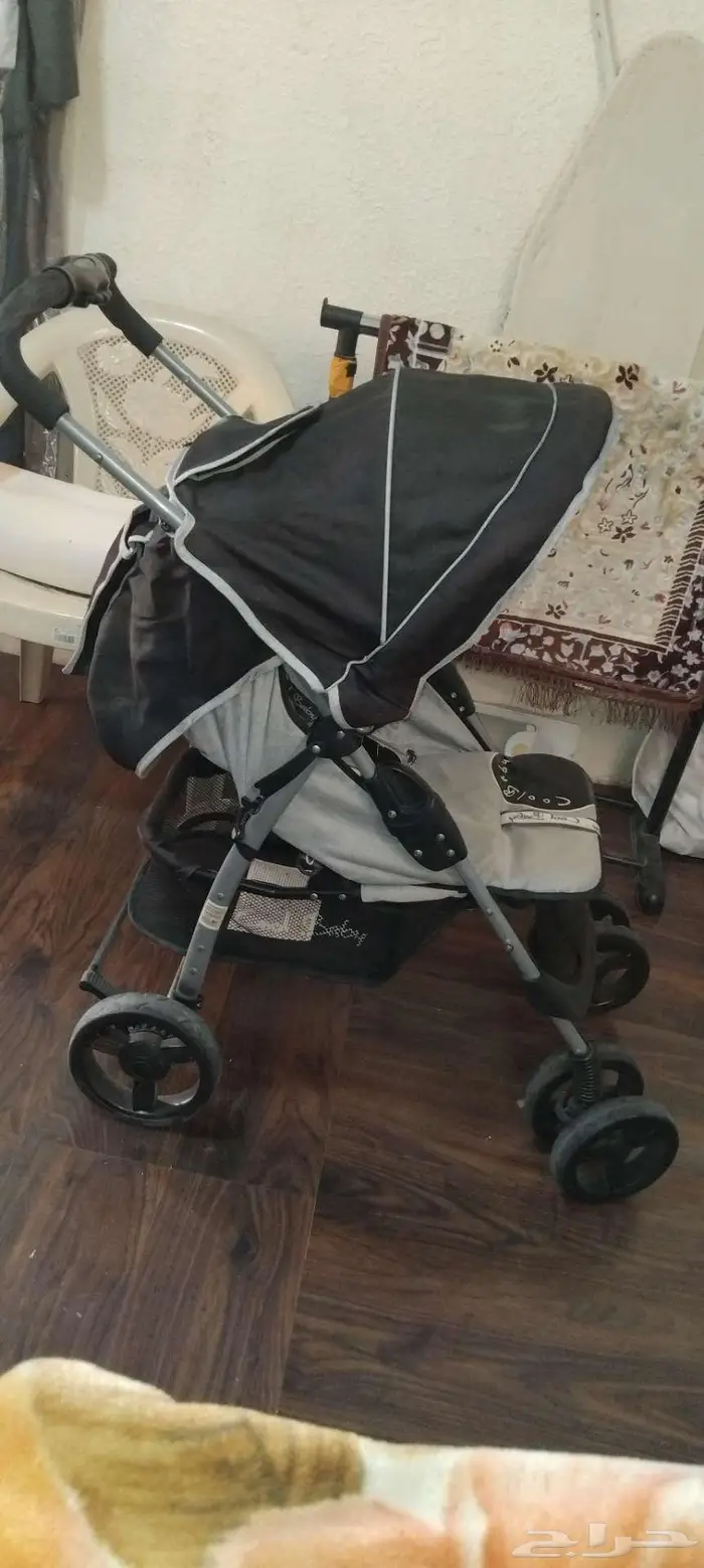 عربة اطفال 1