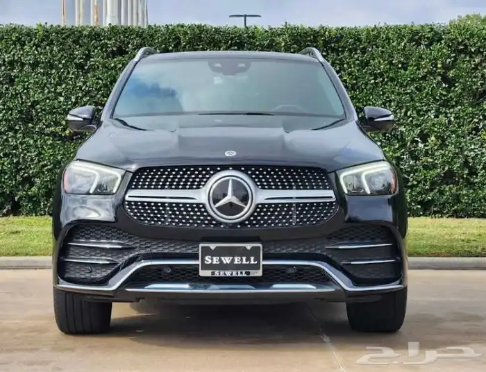 مرسيدس بنز GLE450 V6 نظيف جدا وممشى قليل من الجفالي 1