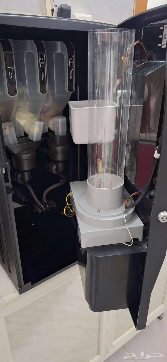 ماكينة صانعة القهوة مينوستا 8