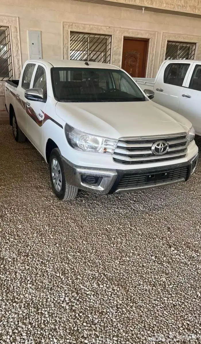 تويوتا هايلوكس GLS غمارتين اوتوماتيك بنزين بريمي 2025 0