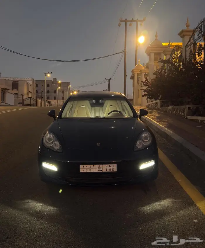 بورش باناميرا اس 46