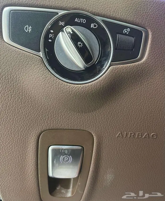 مرسيدس E200 2022 20