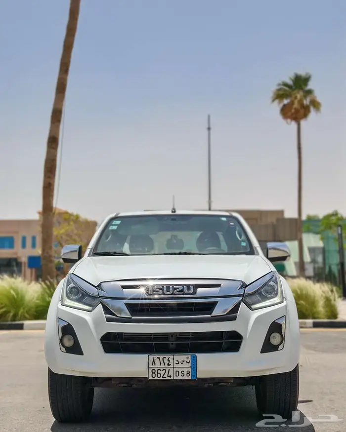 ايسوزو ديماكس 2020 ديزل فل نظيف 5