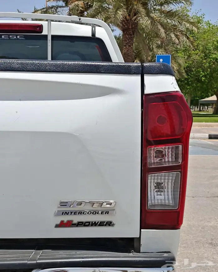 ايسوزو ديماكس 2020 ديزل فل نظيف 16