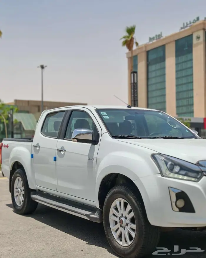 ايسوزو ديماكس 2020 ديزل فل نظيف 20