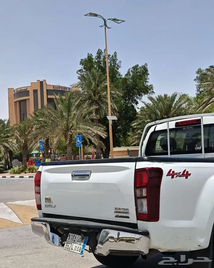 ايسوزو ديماكس 2020 ديزل فل نظيف 18