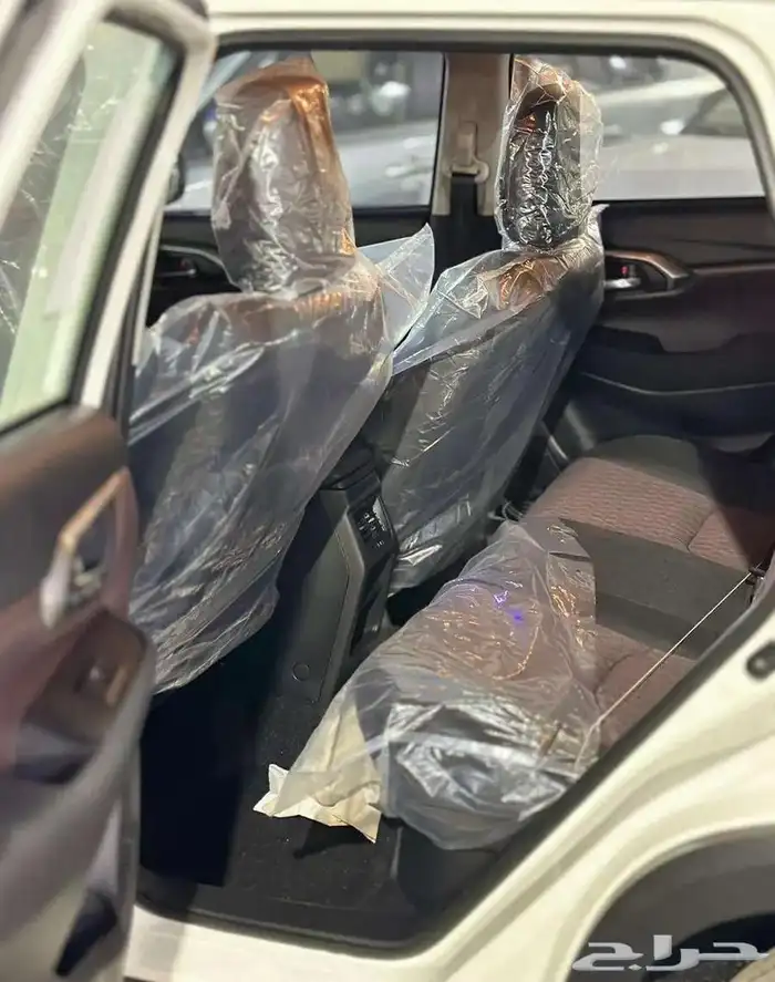 تويوتا اوربان 2026 4