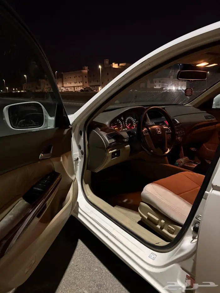 للبيع هوندا اكورد 2008 6