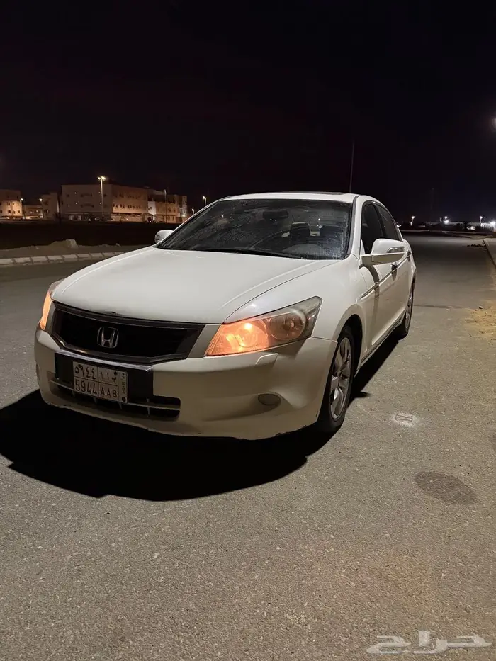 للبيع هوندا اكورد 2008 8